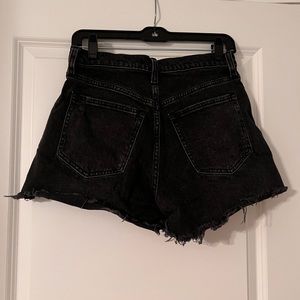 Curve Love High Rise 90s Cutoff Short